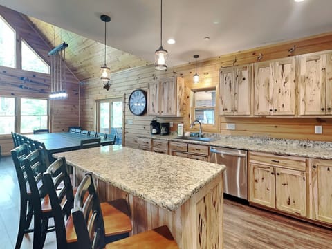 Full Kitchen with Bar Counter Seating - CJ's Mountain Lodge