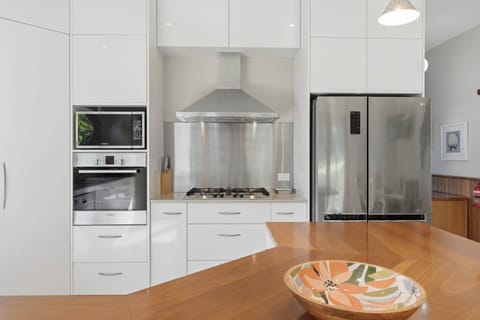 PoetsRoadRetreatsTasmaniaDec2025 38