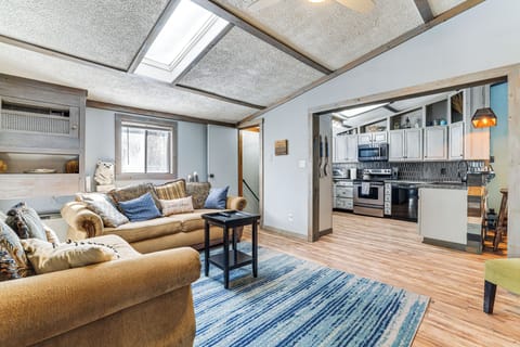 Living Room | Smart TV | 1st Floor