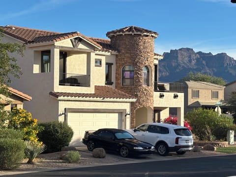 Full driveway with two parking spaces and easy front entrance access.