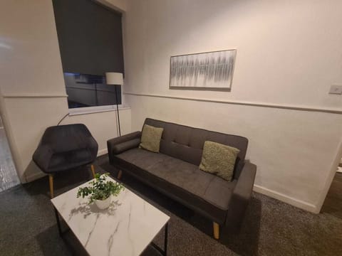 Living Room / Lounge