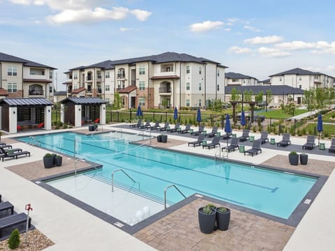 Resort-Style Pool