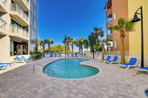 Myrtle Beach Vacation Rental | 1BR | 1.5BA | Step-Free Access | 700 Sq Ft