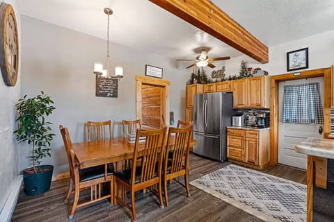 Dining Area (Inside Kitchen)