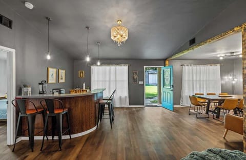 Enjoy the open space featuring a bright layout with modern furnishings and elegant lighting. Perfect for relaxing or entertaining with friends and family.