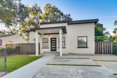 St. Petersburg Vacation Rental | 4BR | 3BA | 1,843 Sq Ft | 2 Steps to Enter