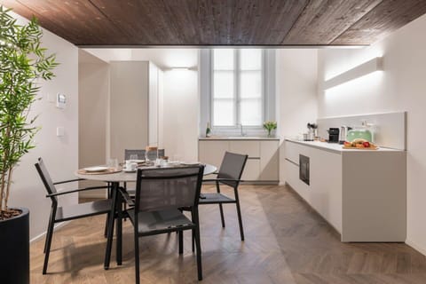 Kitchen, Living Room