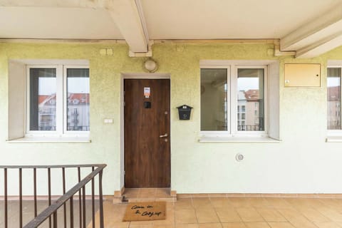 The building's central location ensures a convenient stay.