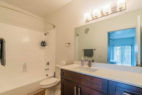 Downtown 2BR/2BA Gem All the Comforts Apartment in Tempe