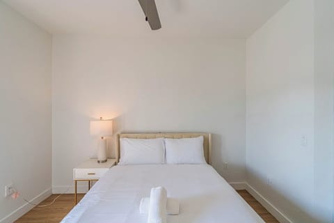 Downtown 2BR/2BA Gem All the Comforts Apartment in Tempe