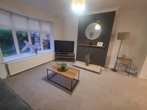 Living Room / Lounge