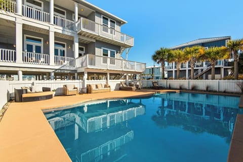 Welcome to Ocean Overlook