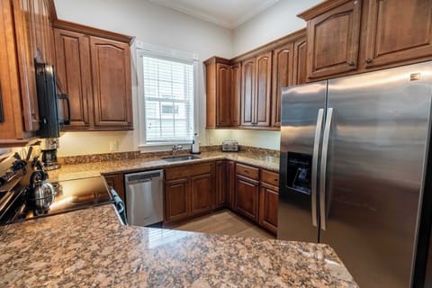 American Shoal Fully Equipped Kitchen