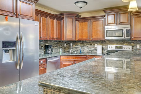 Kitchen | Drip Coffee Maker