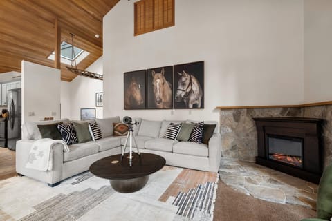 Kick off your shoes, sink into the couch, and let the good vibes roll. Whether it’s movie marathons, board game battles, or late-night chats that turn into early mornings, this living room was made for moments that matter.