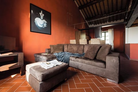 SUPERIOR APARTMENT OIL MILL VIEW Apartment in Emilia-Romagna