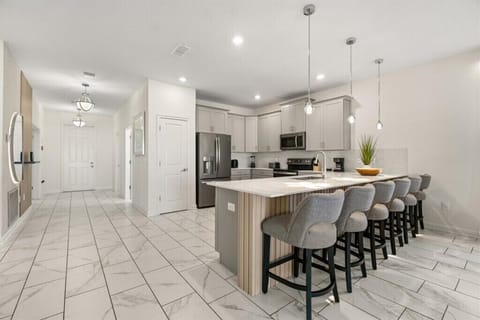 2965 Fable Street (9).jpg