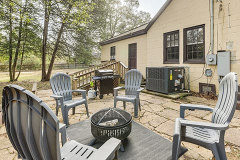 Patio | Fire Pit | Outdoor Seating