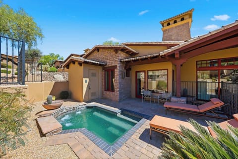 Plunge Pool | Rocks 122 in North Scottsdale, AZ by Luxus Vacation Properties