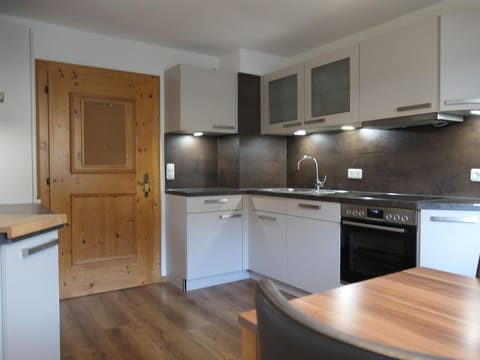 Apartment number 12 - apartment/flat, shower, WC, 1 bedroom Apartment in Salzburgerland