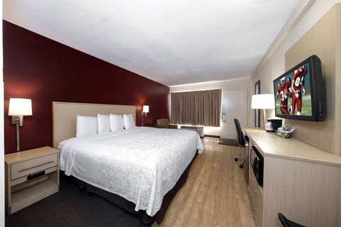 Bedroom. Interior and views may vary based on location and availability.