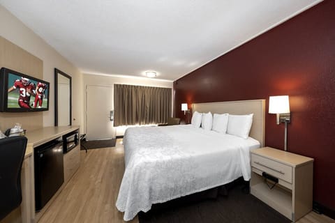 Bedroom. Interior and views may vary based on location and availability.