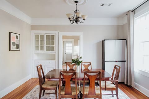 Gather around for a great meal together