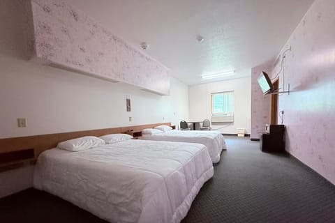 Bedroom. Interior and views may vary based on location and availability.