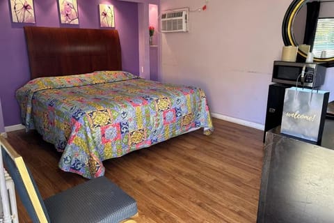 Bedroom. Interior and views may vary based on location and availability.