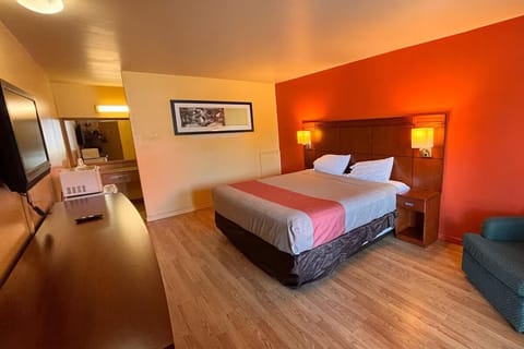Bedroom. Interior and views may vary based on location and availability.