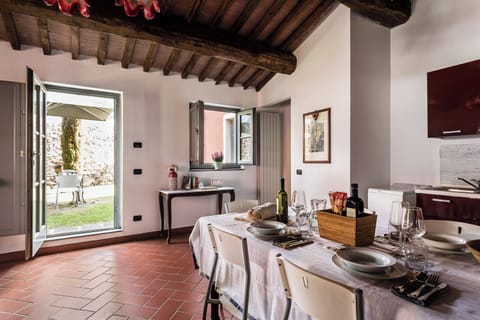 ORTHESIA, ROSEMARY AND ROSE Apartment in Emilia-Romagna
