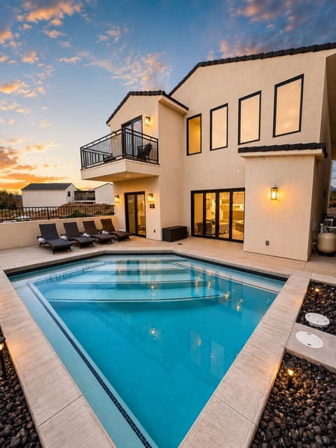 luxury-vacation-rental-private-pool-sand-hollow-hurricane-utah
