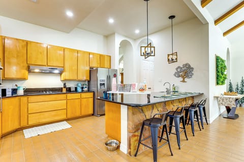 Kitchen | Keurig | Blender | Spices