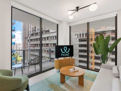☀️ Your private oasis filled with natural light. The perfect spot to unwind and feel right at home.