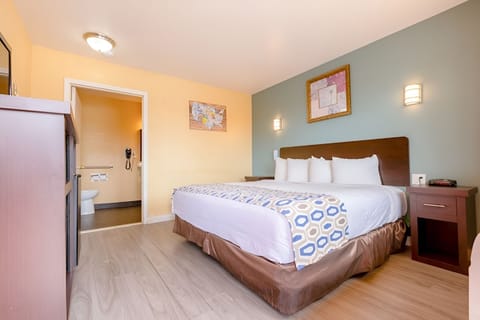 Bedroom. Interior and views may vary based on location and availability.