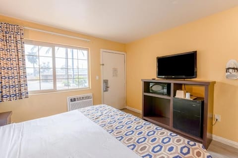 Bedroom. Interior and views may vary based on location and availability.