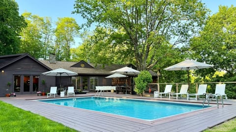 HILTOP OASIS 