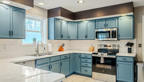 From morning breakfasts to late-night cravings, this fully equipped kitchen is your playground for creating delicious memories.