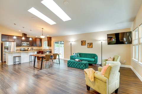 Puyallup Vacation Rental | 3BR | 2BA | Steps to Enter | 1,474 Sq Ft