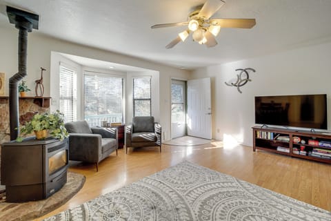 Payson Vacation Rental | 3BR | 2BA | 1,533 Sq Ft | Steps Required
