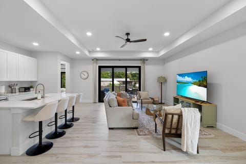 Enjoy our gorgeous weather and open the sliding doors to let the breeze in.