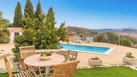 Casa Ana María  Valle de Abdalajís by Ruralidays