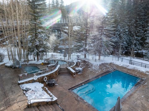 3 Hot tubs and heated pool year round