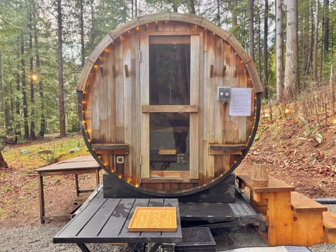 Unwind in our private woodland cedar barrel sauna with capacity for up to 6 people. 