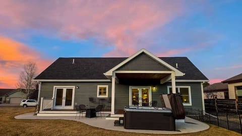 Welcome to Peaks N' Pines