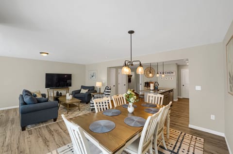 Great room! Gather with all your Penn State friends and family