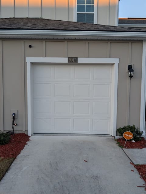 Garage with the number showing where we are located