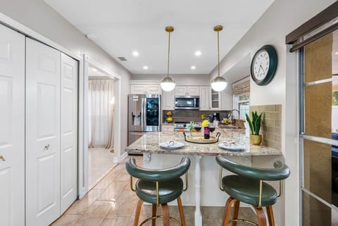 Functional kitchen with everything you need for your stay