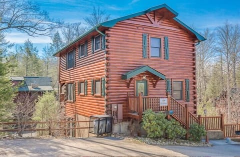 Main Entrance Main Floor
