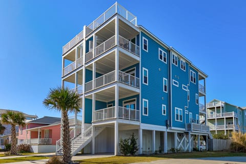 Front - Exterior Front